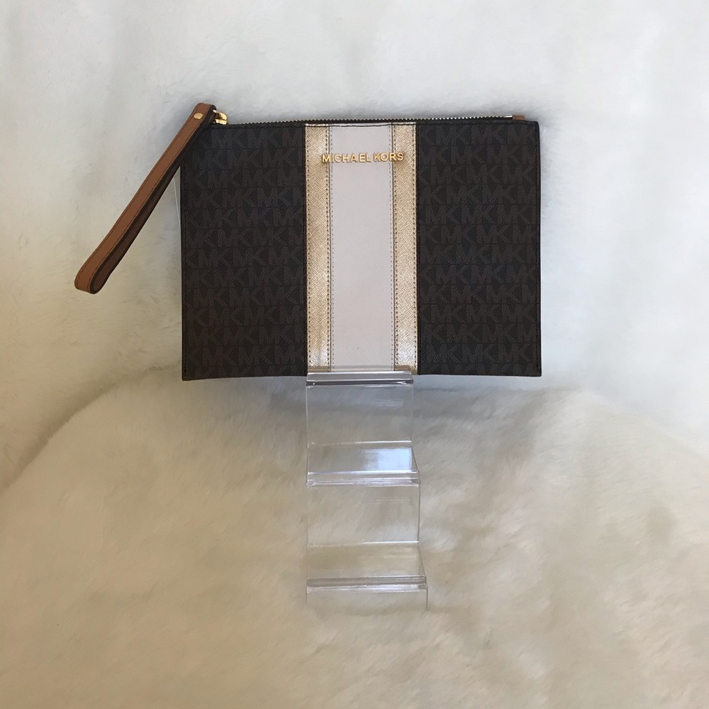 Michael Kors Jet Set Travel XL Zip Clutch